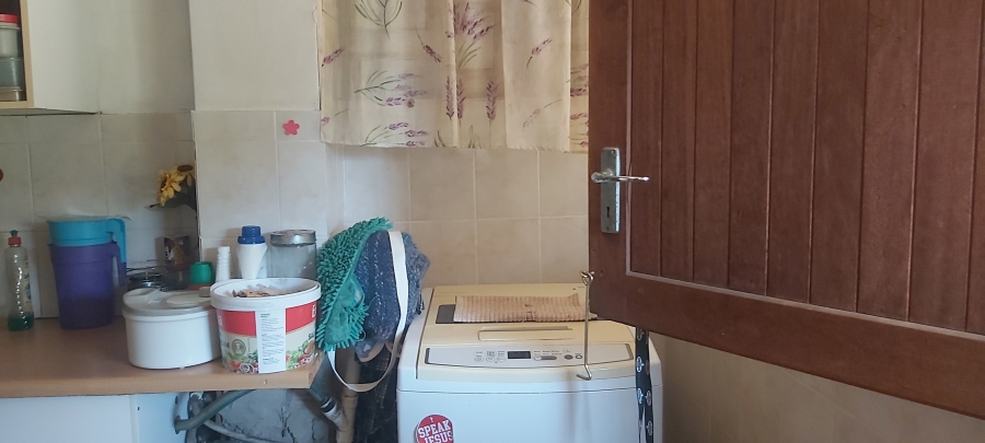 4 Bedroom Property for Sale in Kareedouw Eastern Cape